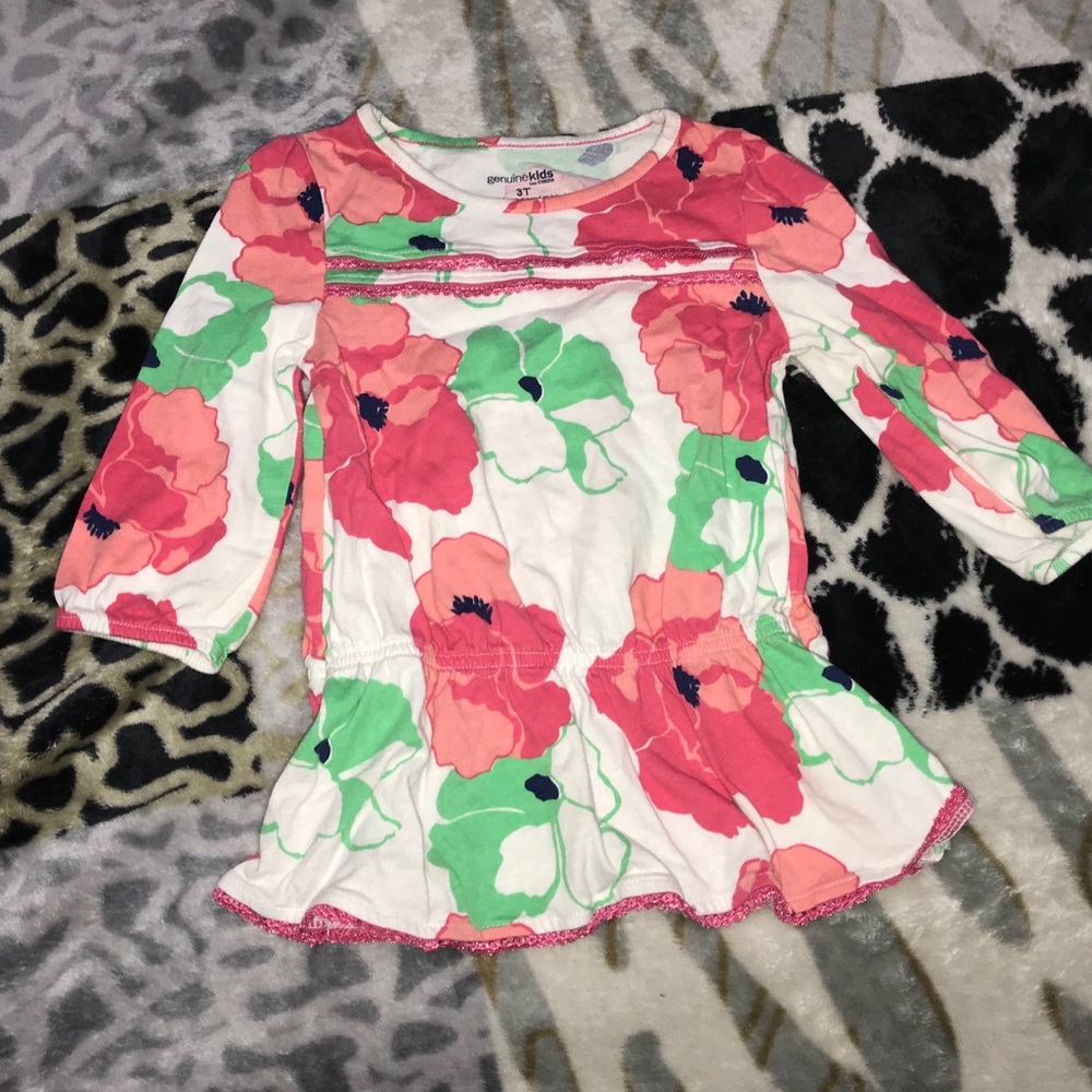 3T Girl’s Long sleeve floral shirt